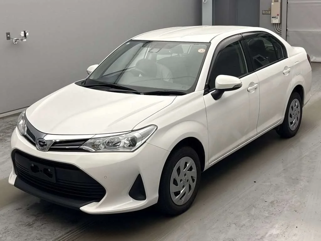 Toyota Corolla Axio NZE164 2021